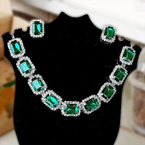 Stone Necklace with Earrings