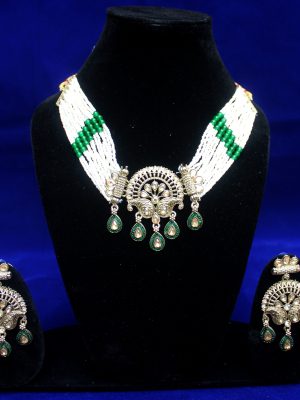 Kundan Pearl Necklace Set Green