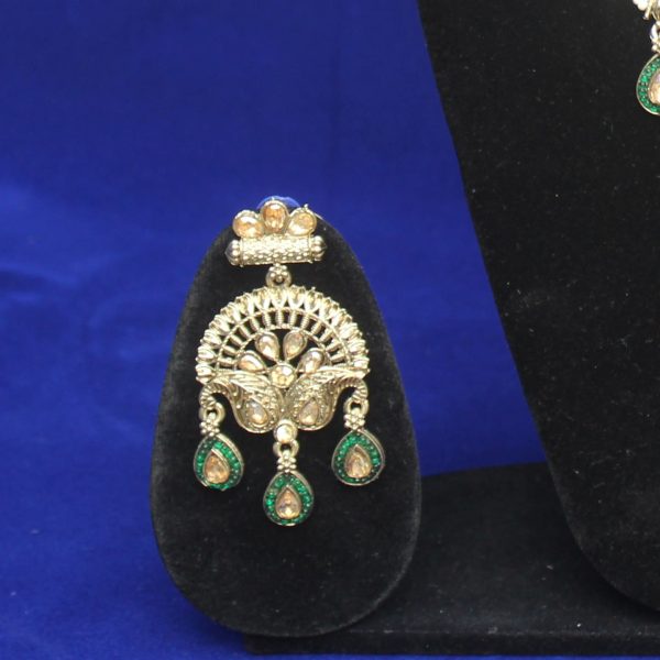 Kundan Pearl Necklace Set Green