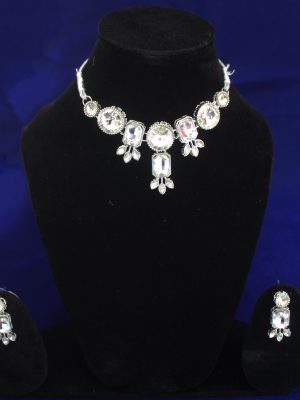 Kundan Necklace Set White