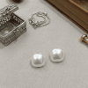 Pearl Square Stud Earring
