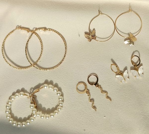 5 Pair Gold Plated Pearl Hoop Earring