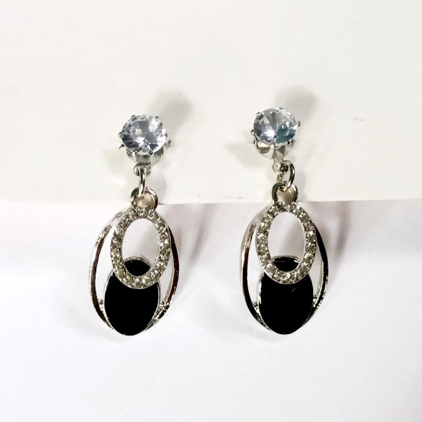 Oval Crystal & Black Onyx Earring