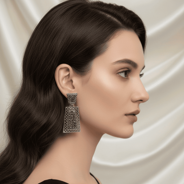 Geometrical Drop Earrings